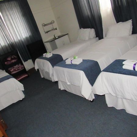 Concord Christian Guesthouse 다반 외부 사진