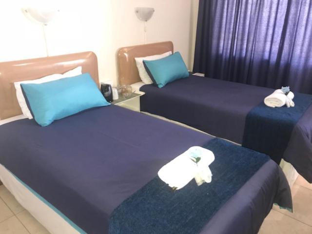 Concord Christian Guesthouse 다반 외부 사진